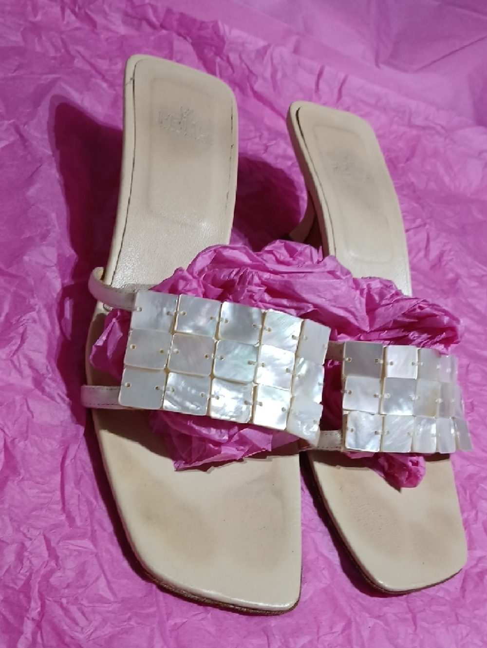 Fendi Cream Leather Open-Toe Heeled Slides